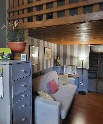 Al Chiaro Di Luna アパート *